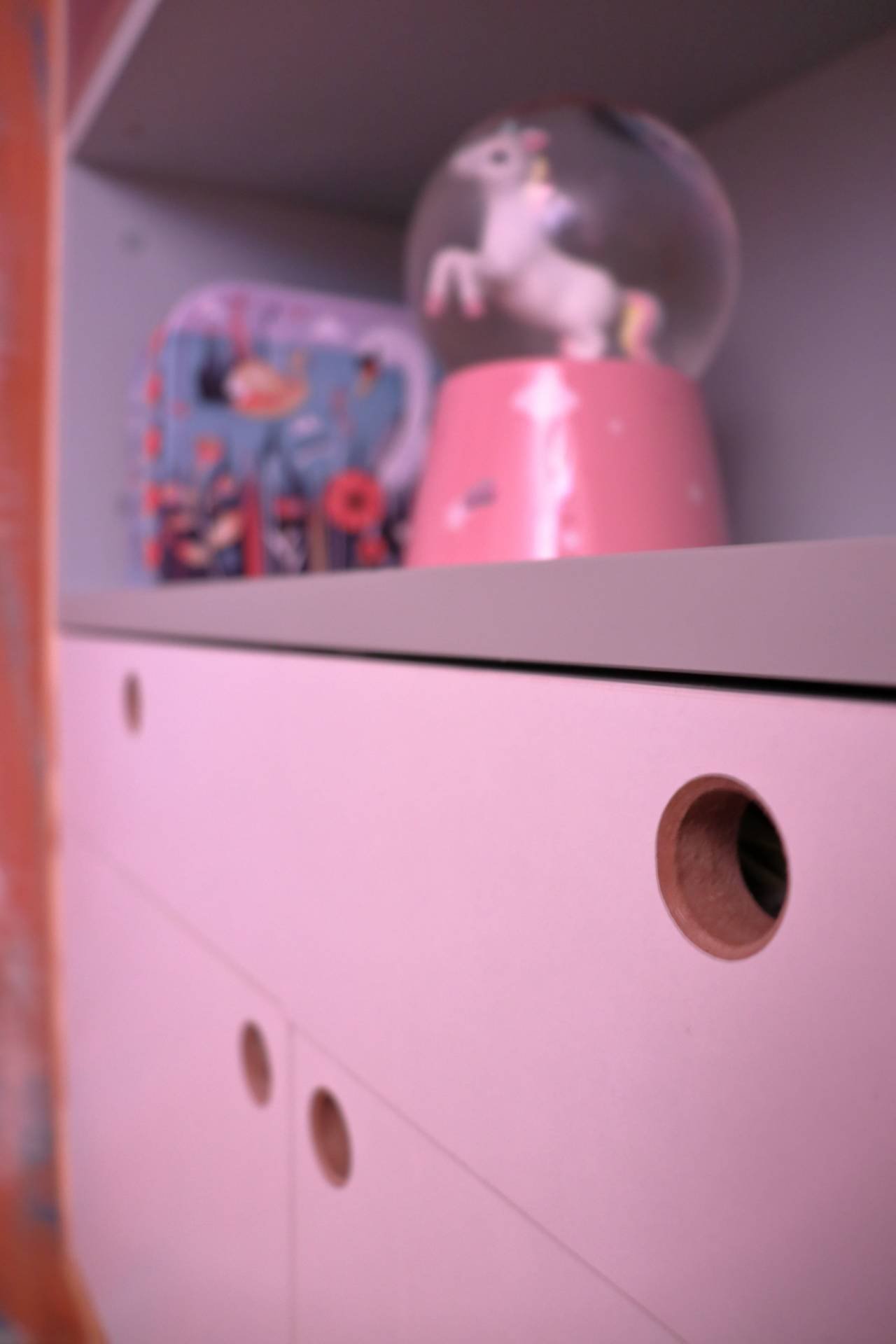 Detalhe-de-puxador-móveis-planejados-quarto-infantil